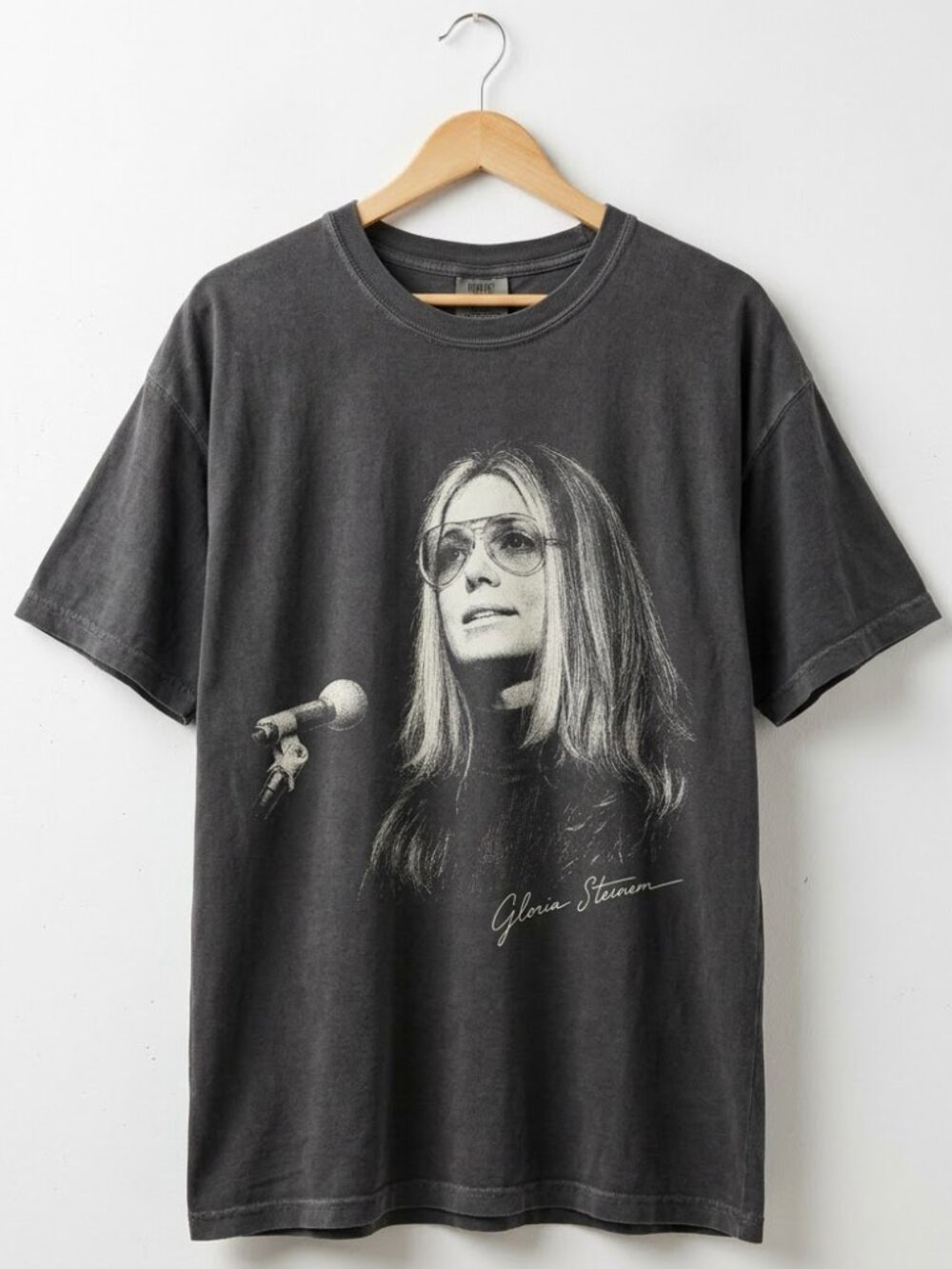 Gloria Steinem Icon T-shirt